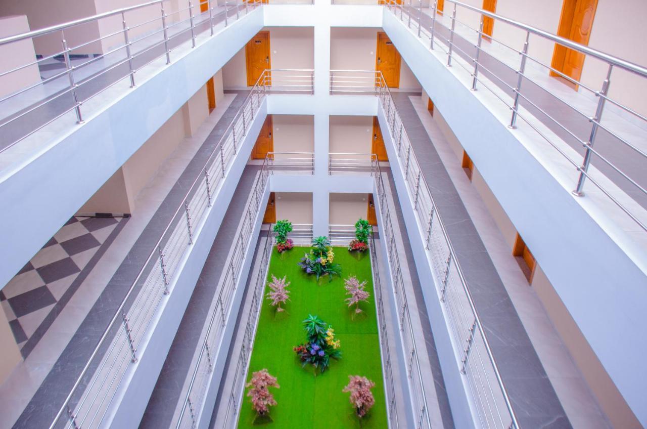 Hotel Platinum Kinshasa Ngoại thất bức ảnh